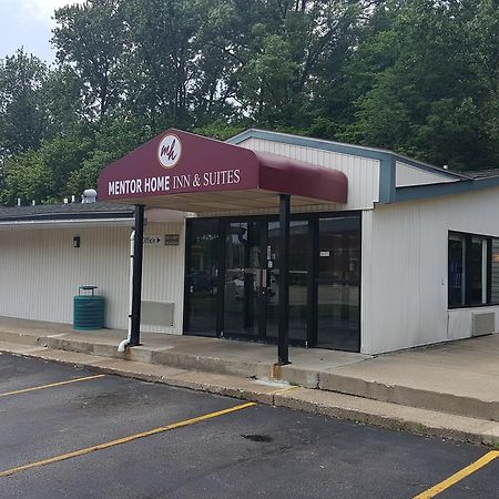 Mentor Home Inn And Suites Buitenkant foto