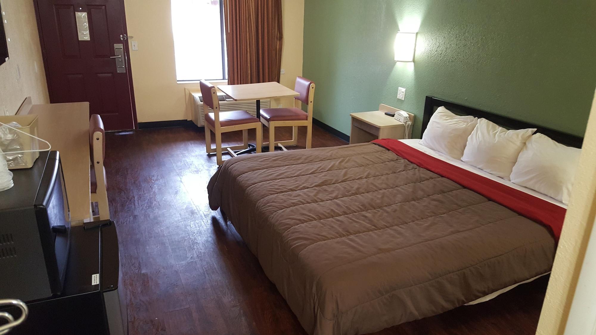 Mentor Home Inn And Suites Buitenkant foto