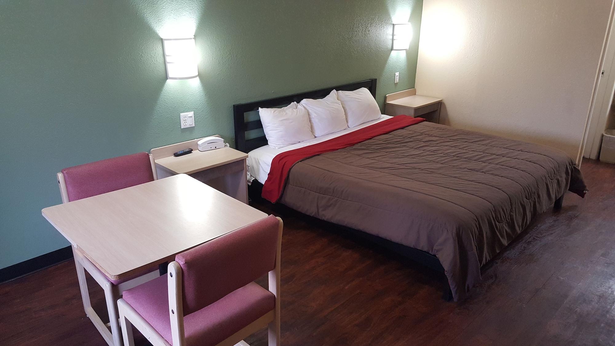 Mentor Home Inn And Suites Buitenkant foto