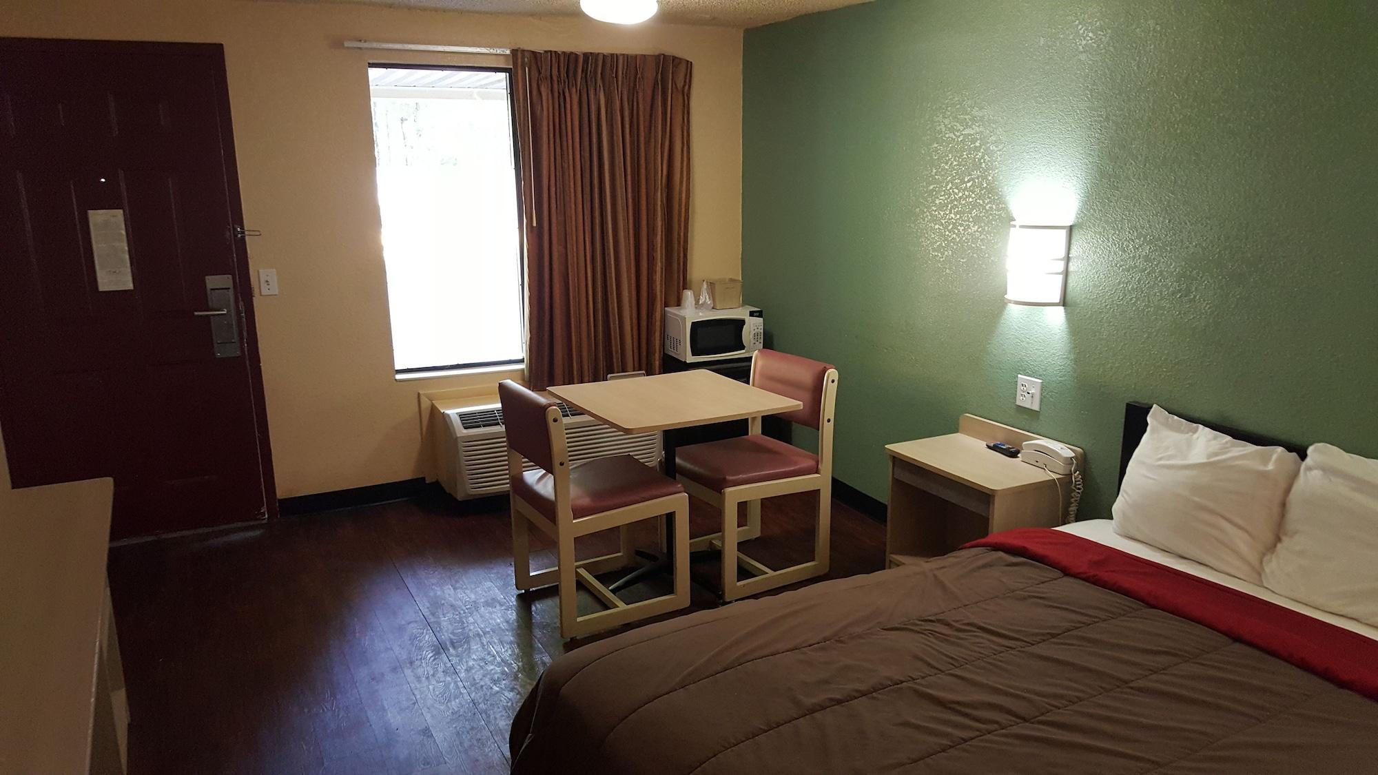 Mentor Home Inn And Suites Buitenkant foto