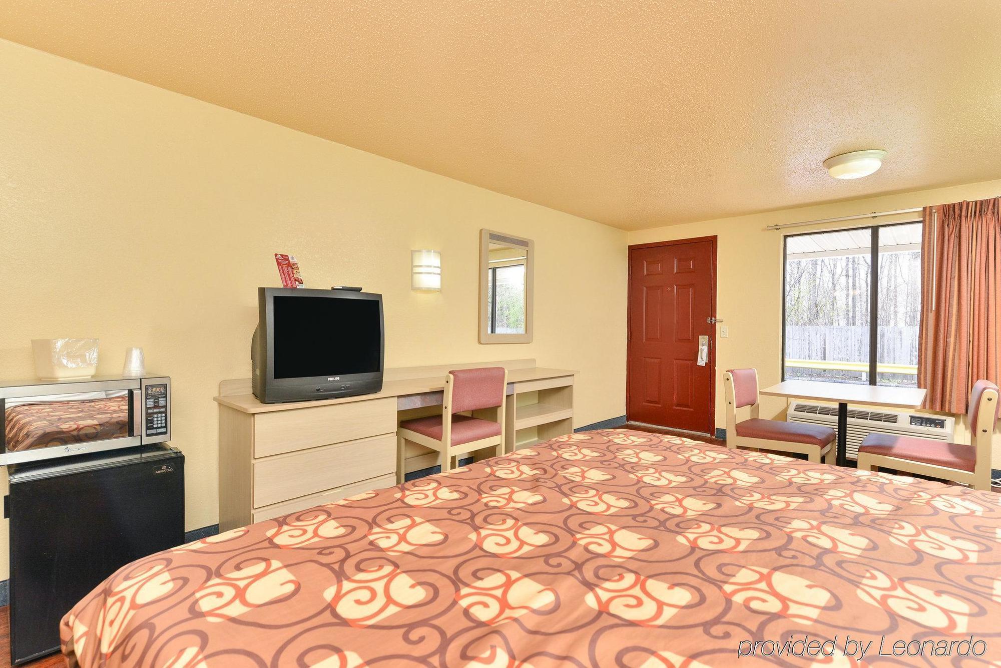 Mentor Home Inn And Suites Buitenkant foto