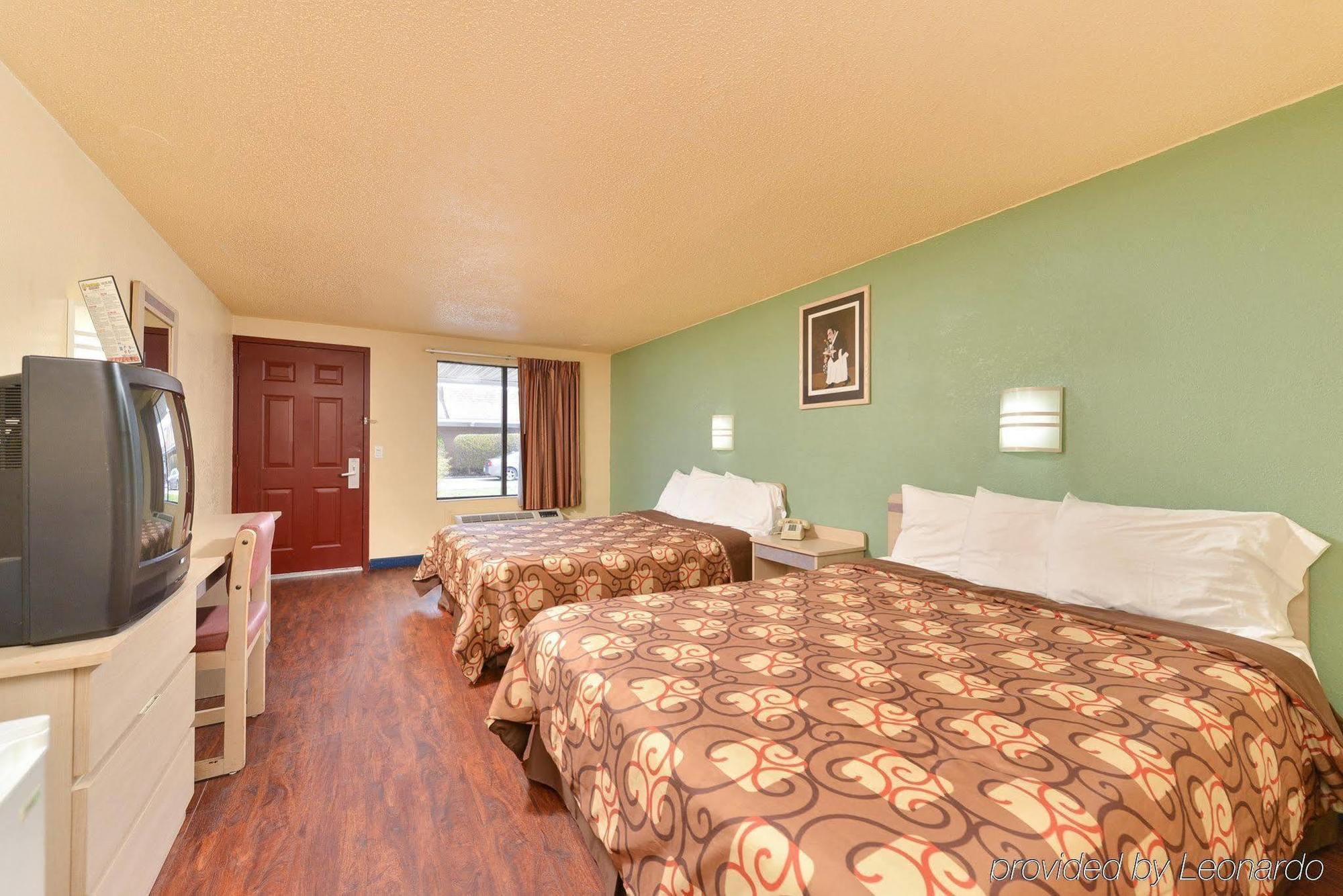 Mentor Home Inn And Suites Buitenkant foto